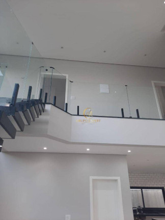 Imagem Sobrado com 3 Quartos à Venda, 225 m² em Agua Soca - São José Dos Campos Imagem Sobrado com 3 Quartos à Venda, 225 m² em Agua Soca - São José Dos Campos