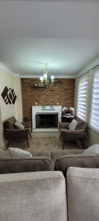 Casa com 3 Quartos à Venda, 300 m² em Granja Vianna - Cotia