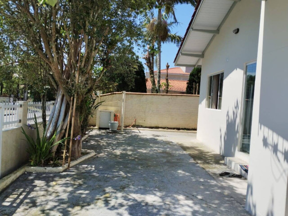 Casa com 2 Quartos para Temporada, 60 m² em Bombinhas - Bombinhas