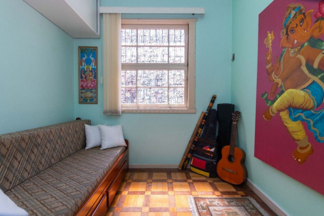 Imagem Imóvel com 3 Quartos à Venda, 101 m² em Petrópolis - Porto Alegre