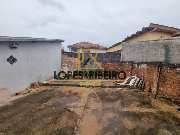 Imagem Casa com 2 Quartos à Venda, 250 m² em Vila Dos Lavradores - Botucatu