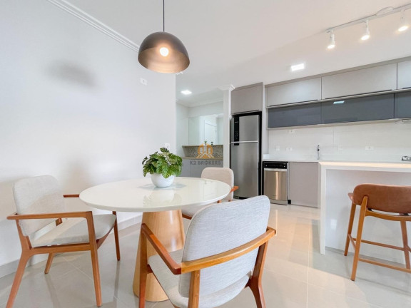 Imagem Imóvel com 2 Quartos à Venda, 74 m² em água Verde - Curitiba Imagem Imóvel com 2 Quartos à Venda, 74 m² em água Verde - Curitiba