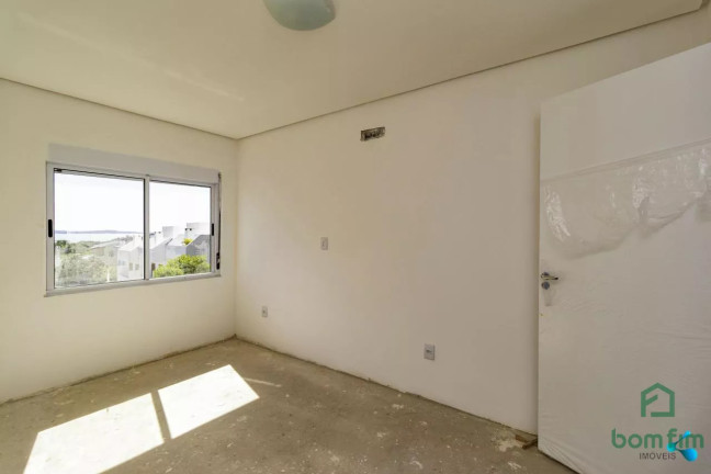 Imagem Casa com 3 Quartos à Venda, 180 m² em Guarujá - Porto Alegre Imagem Casa com 3 Quartos à Venda, 180 m² em Guarujá - Porto Alegre