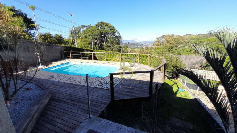 Imagem Casa com 3 Quartos à Venda, 196 m² em Terra Preta - Mairiporã Imagem Casa com 3 Quartos à Venda, 196 m² em Terra Preta - Mairiporã