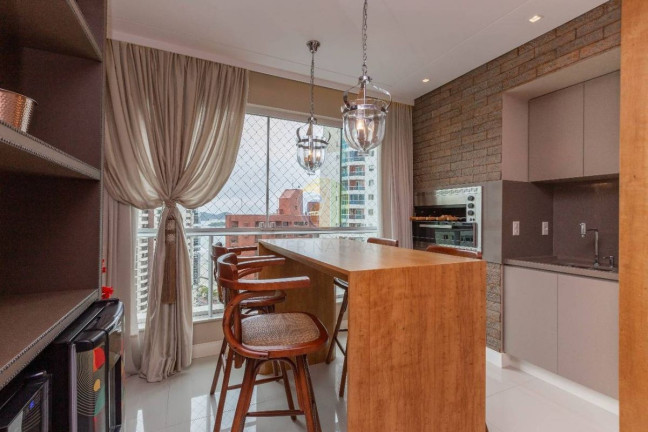 Imagem Apartamento com 4 Quartos à Venda, 144 m² em Centro - Balneário Camboriú