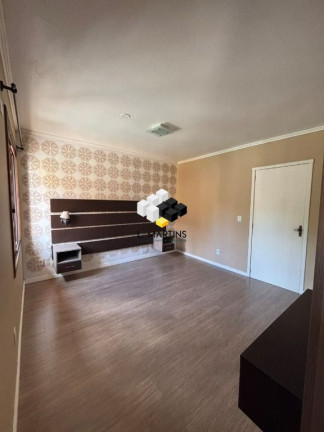 Imagem Casa com 3 Quartos à Venda, 166 m² em Medianeira - Porto Alegre