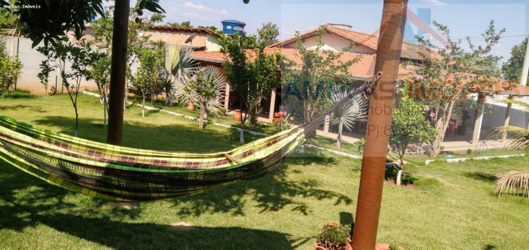 Imagem Casa com 2 Quartos à Venda, 380 m² em Martinho Campos