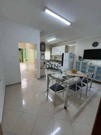 Imagem Casa com 3 Quartos à Venda, 239 m² em Vila Scarpelli - Santo André Imagem Casa com 3 Quartos à Venda, 239 m² em Vila Scarpelli - Santo André