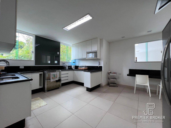 Imagem Casa com 5 Quartos à Venda, 632 m² em Quebra Frascos - Teresópolis Imagem Casa com 5 Quartos à Venda, 632 m² em Quebra Frascos - Teresópolis
