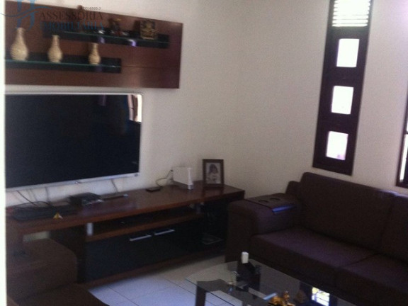 Imagem Casa com 4 Quartos para Alugar ou Temporada, 220 m² em Lagoa Nova - Natal