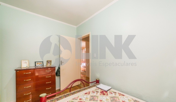 Imagem Imóvel com 3 Quartos à Venda, 174 m² em Jardim Itu - Porto Alegre Imagem Imóvel com 3 Quartos à Venda, 174 m² em Jardim Itu - Porto Alegre