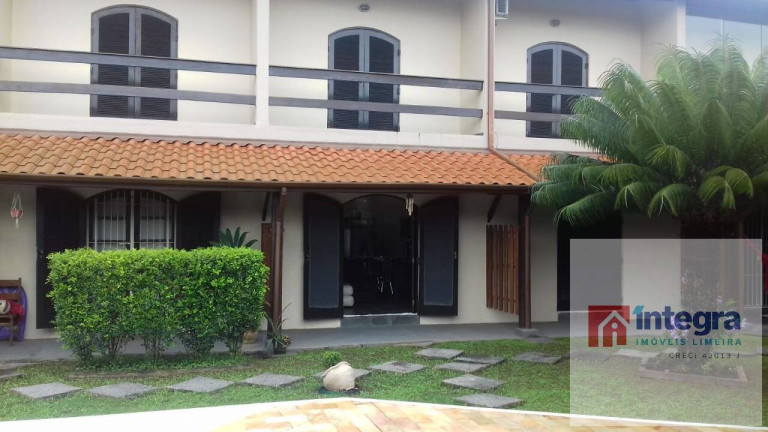Imagem Casa com 2 Quartos à Venda, 114 m² em Jardim Casa Branca - Caraguatatuba Imagem Casa com 2 Quartos à Venda, 114 m² em Jardim Casa Branca - Caraguatatuba