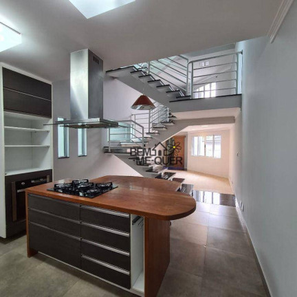 Sobrado com 4 Quartos à Venda, 162 m² em Conjunto Residencial Vista Verde - São Paulo