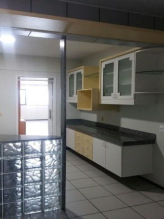 Imagem Imóvel com 3 Quartos à Venda, 155 m² em Cocó - Fortaleza