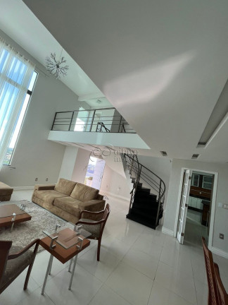 Imagem Casa com 3 Quartos à Venda, 1 m² em Lagoa - Macaé