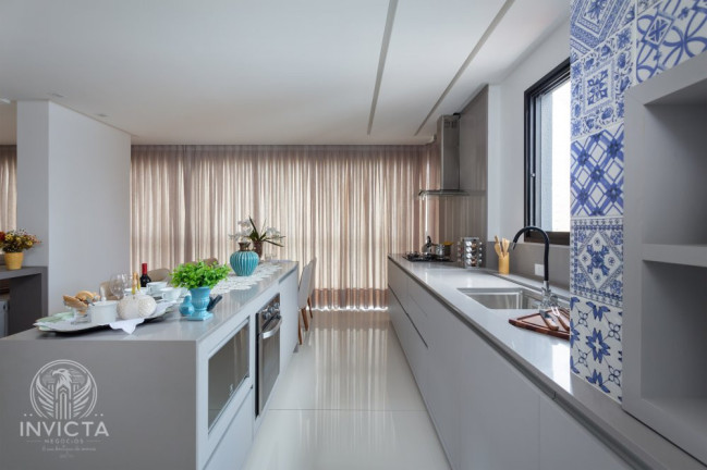 Imagem Apartamento com 3 Quartos à Venda, 123 m² em Centro - Balneário Camboriú Imagem Apartamento com 3 Quartos à Venda, 123 m² em Centro - Balneário Camboriú