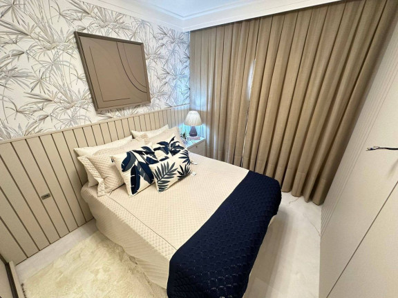 Imagem Cobertura com 4 Quartos à Venda, 178 m² em Centro - Balneário Camboriú