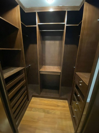 Imagem Imóvel com 3 Quartos à Venda, 196 m² em Indianópolis - São Paulo Imagem Imóvel com 3 Quartos à Venda, 196 m² em Indianópolis - São Paulo