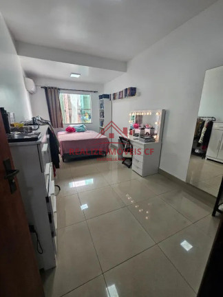 Imagem Casa com 5 Quartos à Venda, 200 m² em Parque Burle - Cabo Frio Imagem Casa com 5 Quartos à Venda, 200 m² em Parque Burle - Cabo Frio