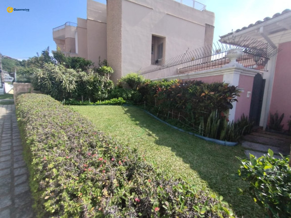 Imagem Casa com 4 Quartos à Venda, 536 m² em Centro - Florianópolis