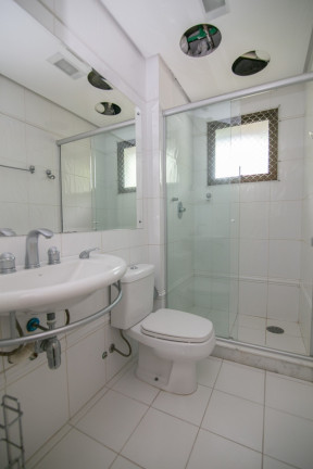 Imagem Apartamento com 3 Quartos à Venda, 190 m² em Petrópolis - Porto Alegre