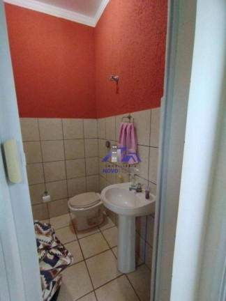 Imagem Casa com 3 Quartos à Venda, 249 m² em Aeroporto - Araçatuba