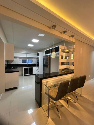 Imagem Apartamento com 4 Quartos à Venda, 222 m² em Meia Praia - Itapema