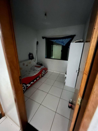 Imagem Casa com 3 Quartos à Venda, 90 m² em Santa Cruz - Cascavel Imagem Casa com 3 Quartos à Venda, 90 m² em Santa Cruz - Cascavel