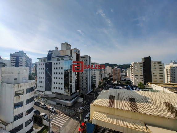 Imagem Apartamento com 2 Quartos à Venda, 105 m² em Centro - Florianópolis Imagem Apartamento com 2 Quartos à Venda, 105 m² em Centro - Florianópolis