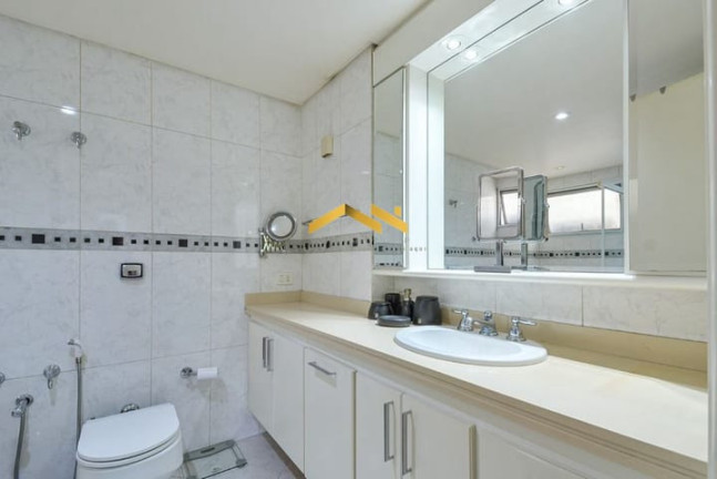 Imagem Apartamento com 3 Quartos à Venda, 177 m² em Jardim Europa - São Paulo Imagem Apartamento com 3 Quartos à Venda, 177 m² em Jardim Europa - São Paulo