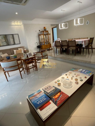 Imóvel com 4 Quartos à Venda, 240 m² em Praia Do Canto - Vitória