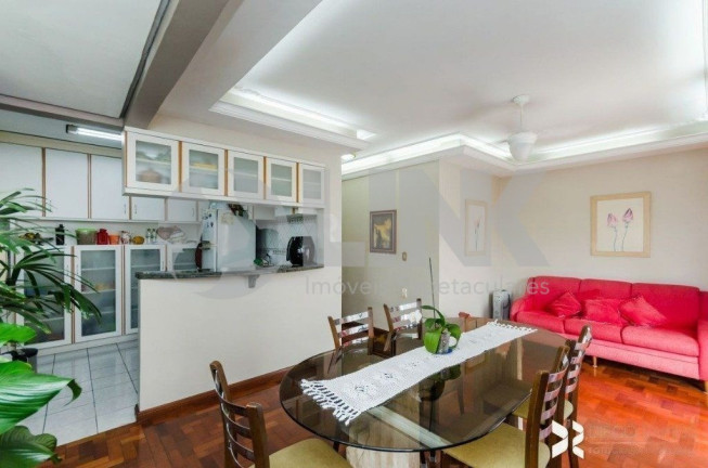 Imagem Casa com 4 Quartos à Venda, 245 m² em Jardim Itu - Porto Alegre Imagem Casa com 4 Quartos à Venda, 245 m² em Jardim Itu - Porto Alegre