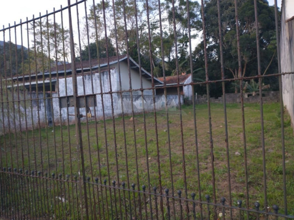 Terreno à Venda, 260 m² em Massaguaçu - Caraguatatuba