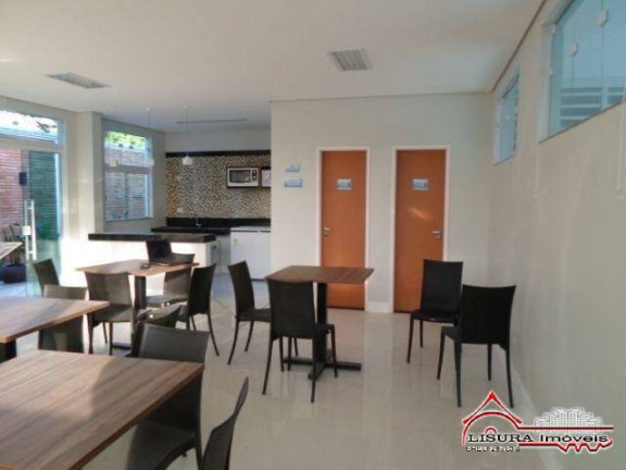 Imagem Apartamento com 3 Quartos à Venda, 92 m² em Centro - Jacareí