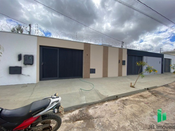 Imagem Casa com 2 Quartos à Venda, 52 m² em Ibituruna - Montes Claros Imagem Casa com 2 Quartos à Venda, 52 m² em Ibituruna - Montes Claros