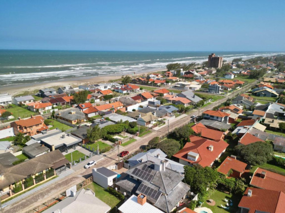 Imagem Casa com 3 Quartos à Venda, 266 m² em Rainha Do Mar - Xangri-la