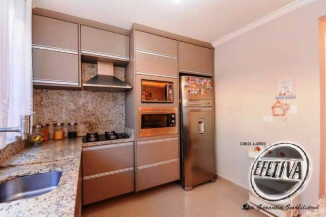 Imagem Casa com 4 Quartos à Venda, 372 m² em Guabirotuba - Curitiba