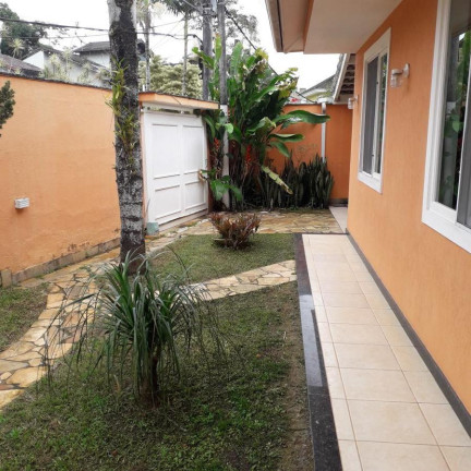 Imagem Casa com 4 Quartos à Venda, 350 m² em Vargem Grande - Rio De Janeiro