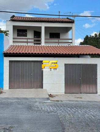 Casa com 7 Quartos à Venda, 225 m² em Centro - Campina Grande