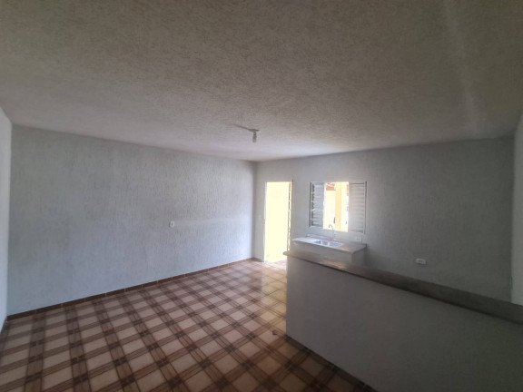 Imagem Casa com 4 Quartos à Venda, em São Paulo Imagem Casa com 4 Quartos à Venda, em São Paulo