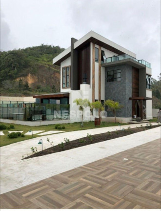 Casa à Venda, 360 m² em Ressacada - Itajai