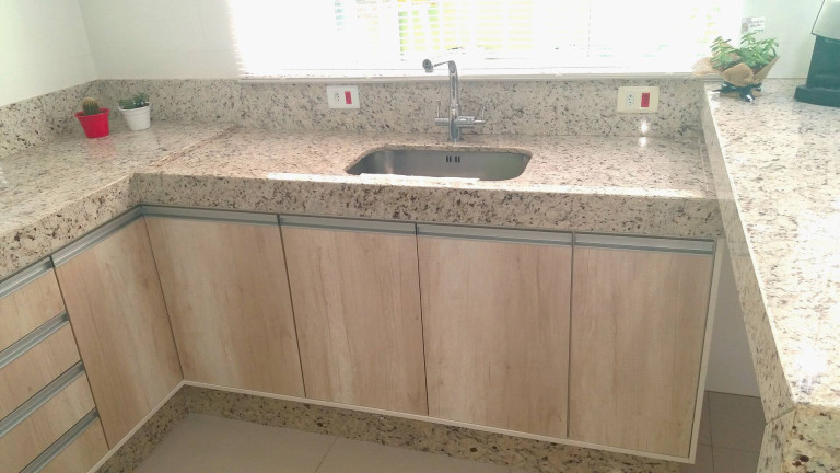 Imagem Casa com 3 Quartos à Venda, 175 m² em Nova Cerejeira - Atibaia Imagem Casa com 3 Quartos à Venda, 175 m² em Nova Cerejeira - Atibaia