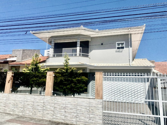 Imagem Casa com 4 Quartos à Venda, 225 m² em Barreiros - São José Imagem Casa com 4 Quartos à Venda, 225 m² em Barreiros - São José