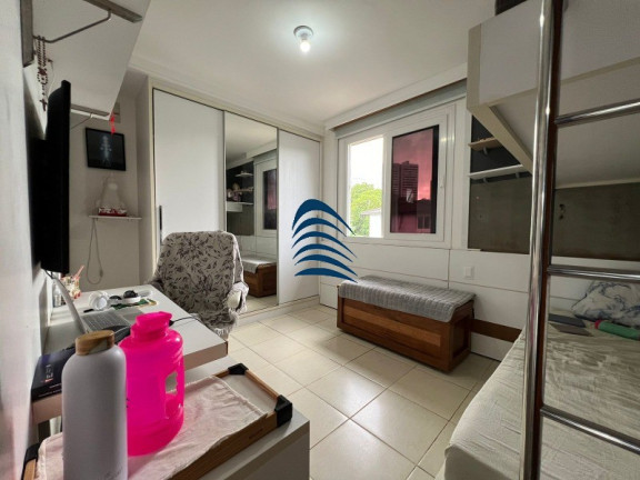 Imagem Casa com 4 Quartos à Venda, 237 m² em Jaguaribe - Salvador