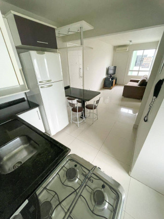 Imagem Apartamento com 2 Quartos à Venda, 50 m² em Centro - Tijucas
