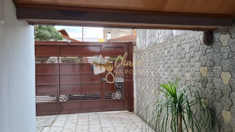 Imagem Casa com 4 Quartos à Venda, 128 m² em Jardim Itacolomi - São Paulo Imagem Casa com 4 Quartos à Venda, 128 m² em Jardim Itacolomi - São Paulo