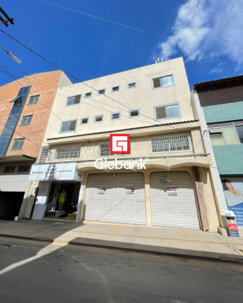 Apartamento com 2 Quartos para Alugar, 70 m² em Centro - Montes Claros