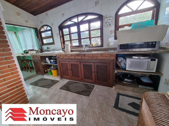 Imagem Casa com 8 Quartos à Venda, 1.081 m² em Martim De Sá - Caraguatatuba Imagem Casa com 8 Quartos à Venda, 1.081 m² em Martim De Sá - Caraguatatuba