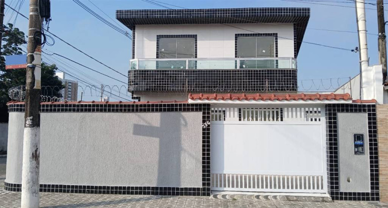 Casa com 4 Quartos à Venda, 146 m² em Aviação - Praia Grande