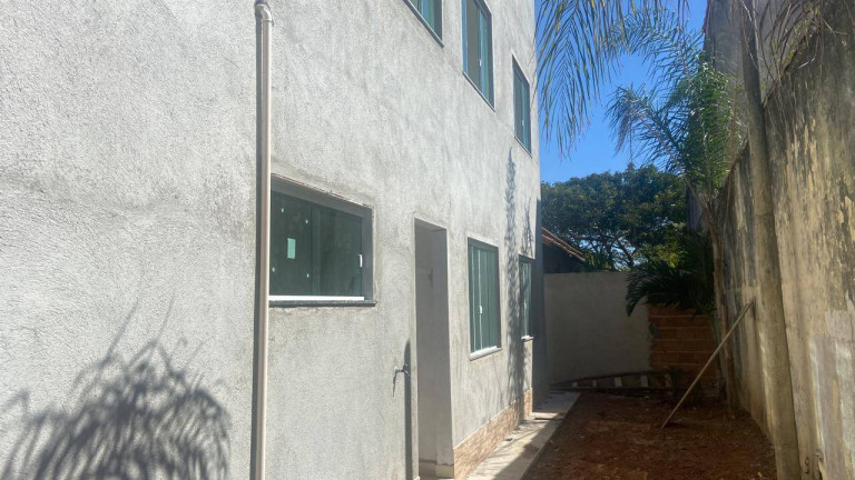 Imagem Apartamento com 2 Quartos à Venda, 50 m² em Balneário São Pedro - São Pedro Da Aldeia Imagem Apartamento com 2 Quartos à Venda, 50 m² em Balneário São Pedro - São Pedro Da Aldeia